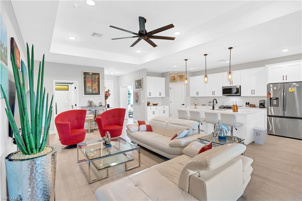 BURNT STORE LAKES - Residential