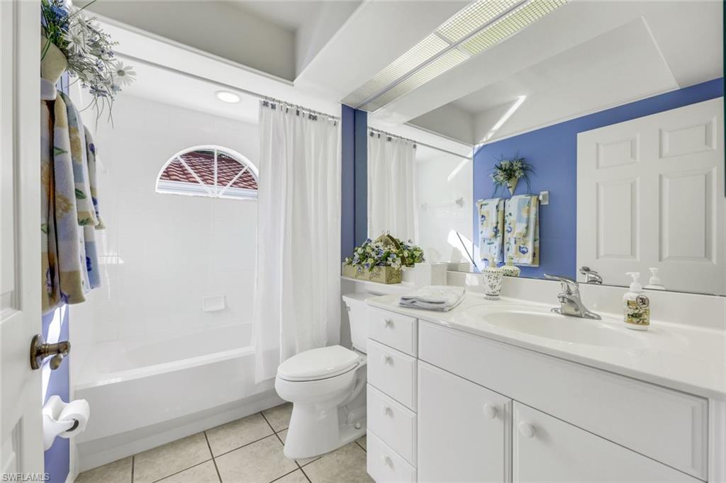 LIGHTHOUSE BAY - Residential