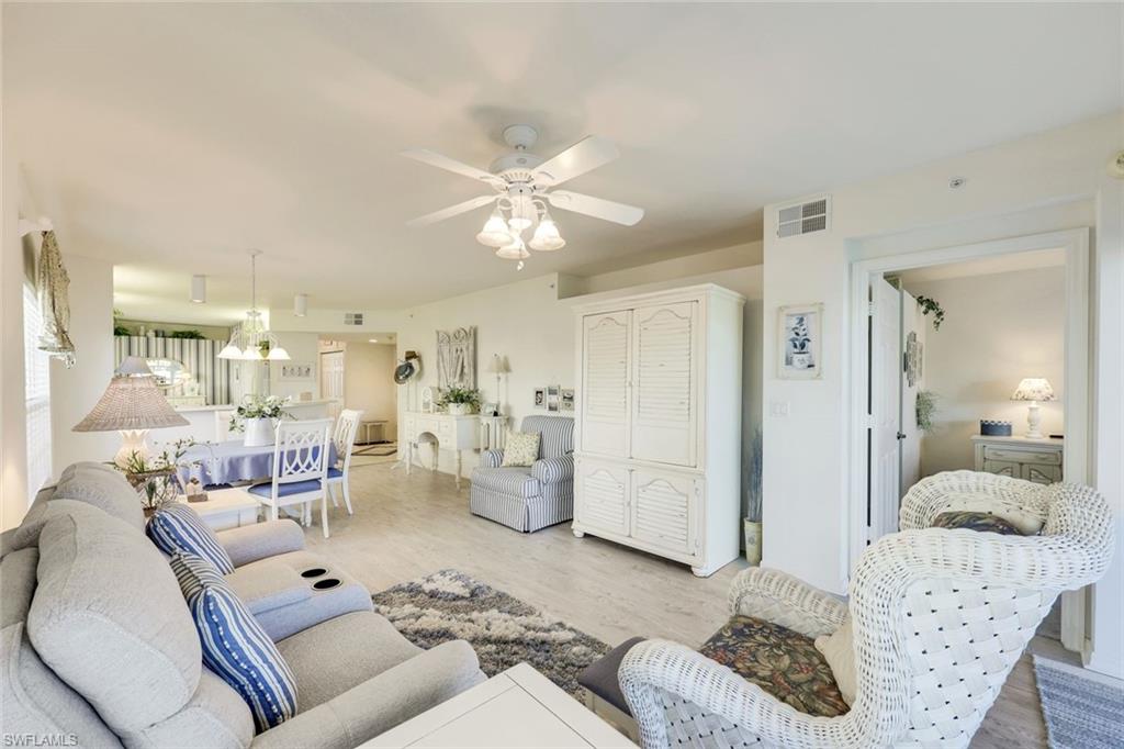 LIGHTHOUSE BAY - Residential