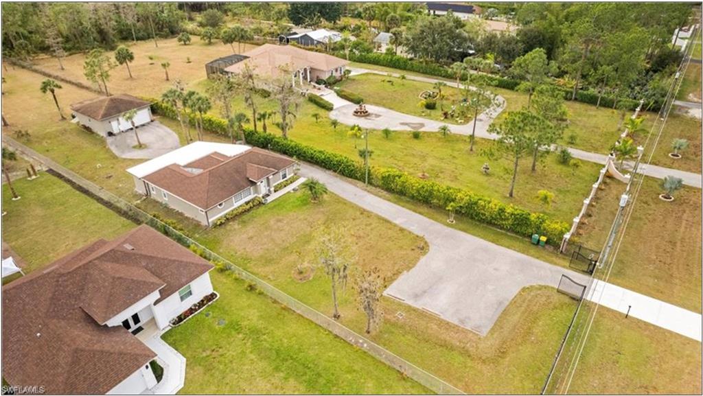 GOLDEN GATE ESTATES - Residential