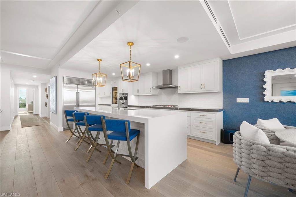 KALEA BAY TOWER 300 - Residential