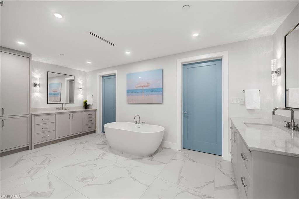 KALEA BAY TOWER 300 - Residential