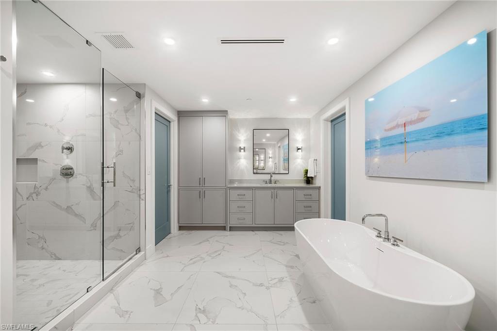 KALEA BAY TOWER 300 - Residential