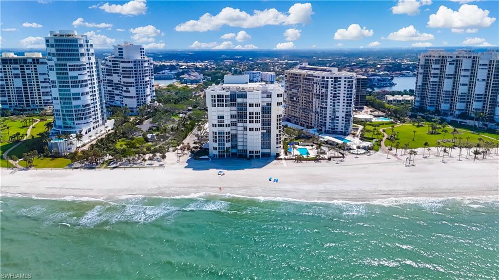 4051 Gulf Shore BLVD N 1000