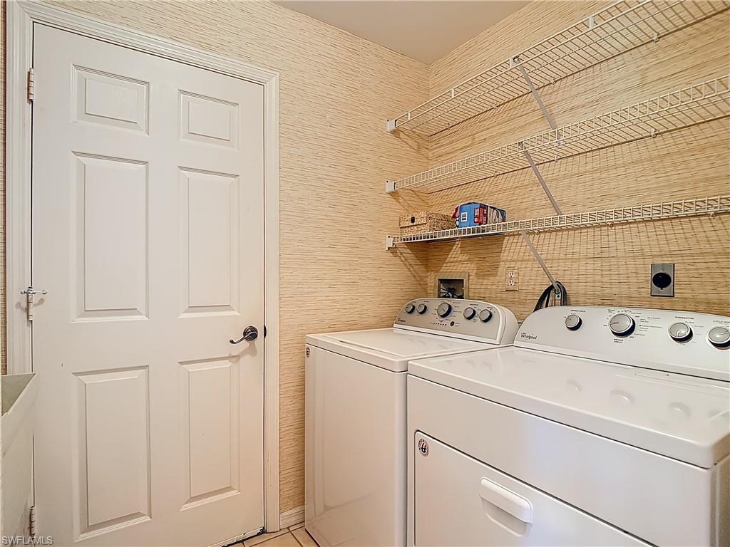 HERONS GLEN - Residential