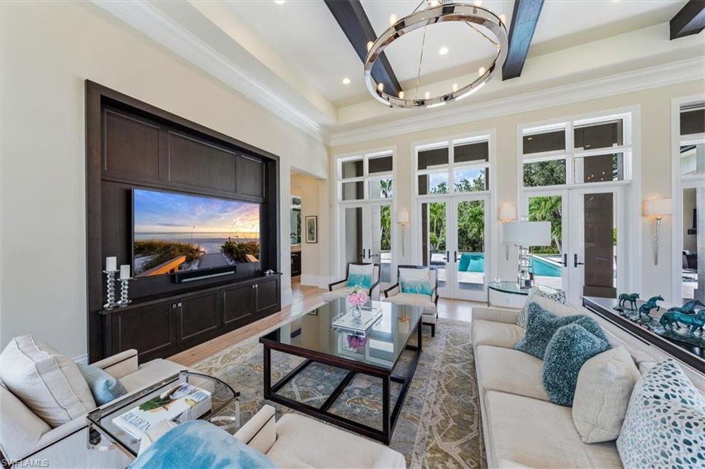 QUAIL WEST - Residential