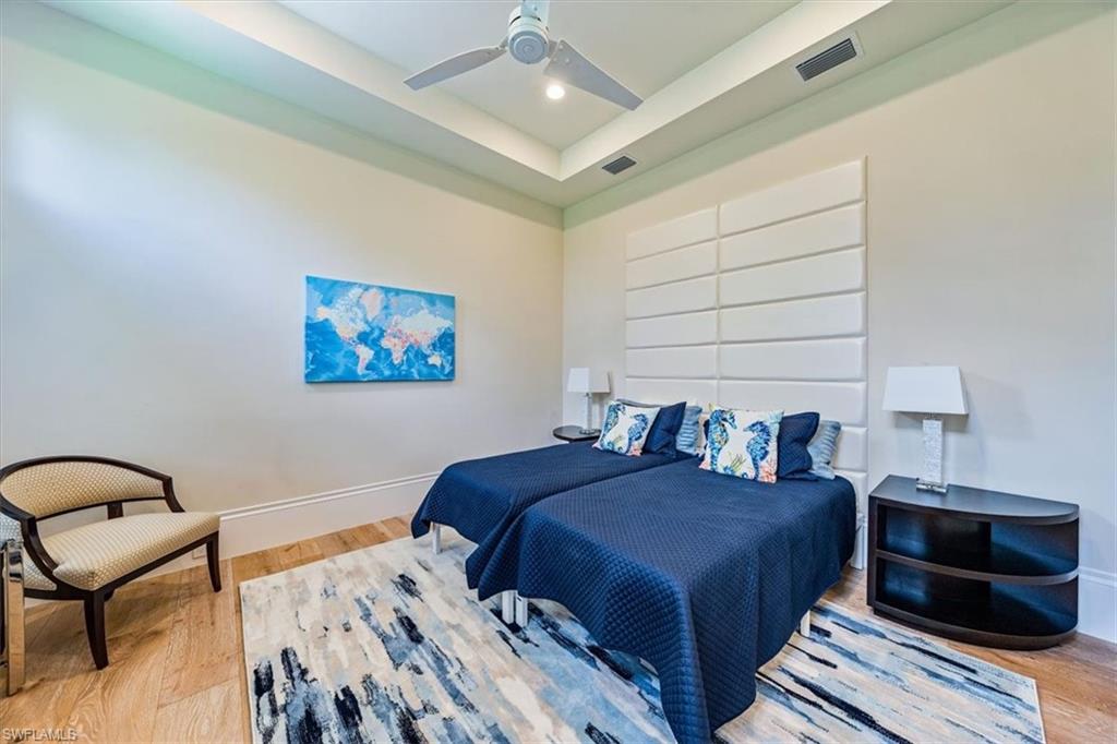 QUAIL WEST - Residential