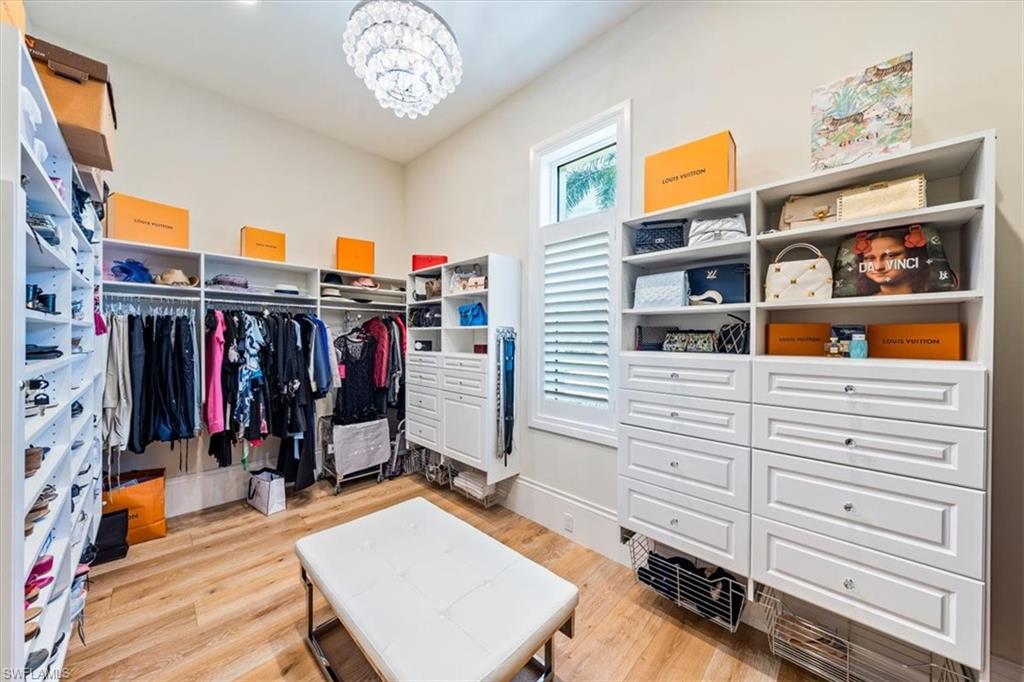 QUAIL WEST - Residential