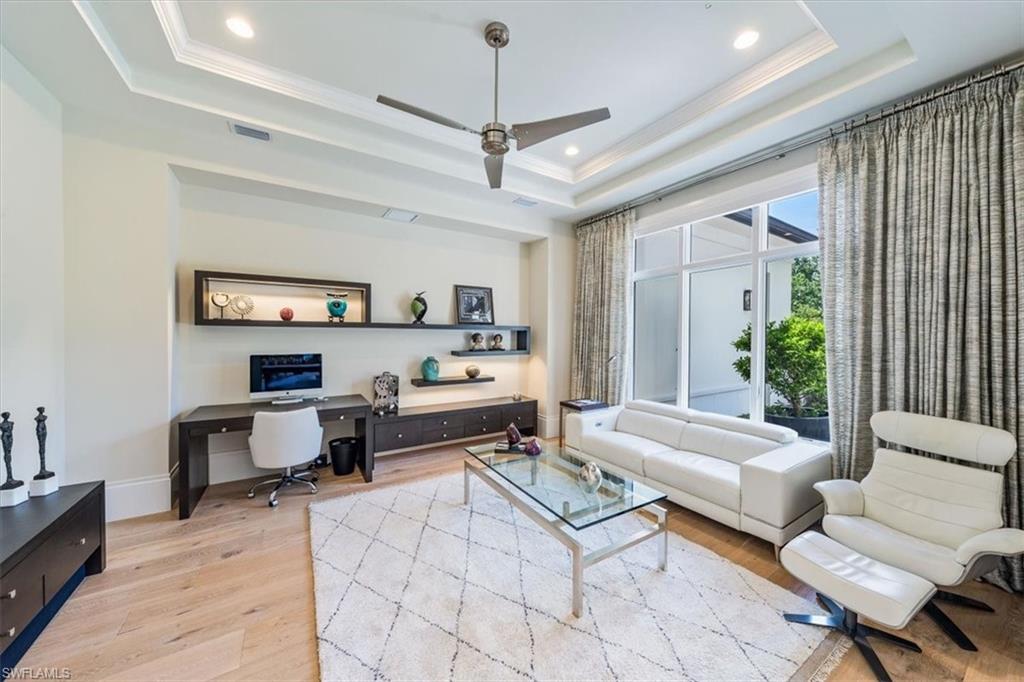 QUAIL WEST - Residential