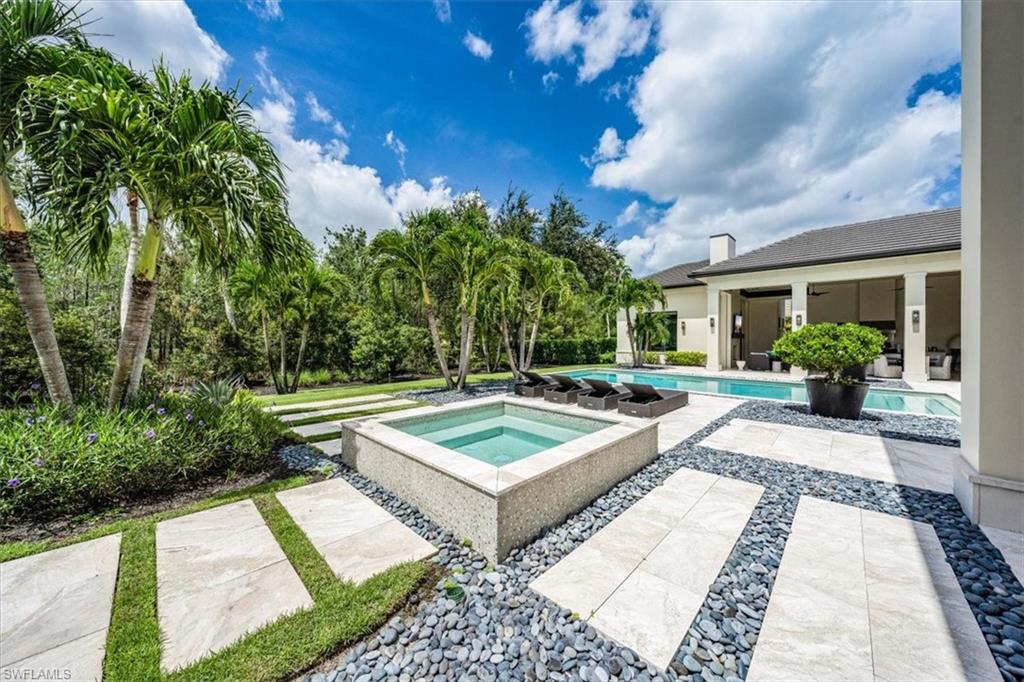 QUAIL WEST - Residential