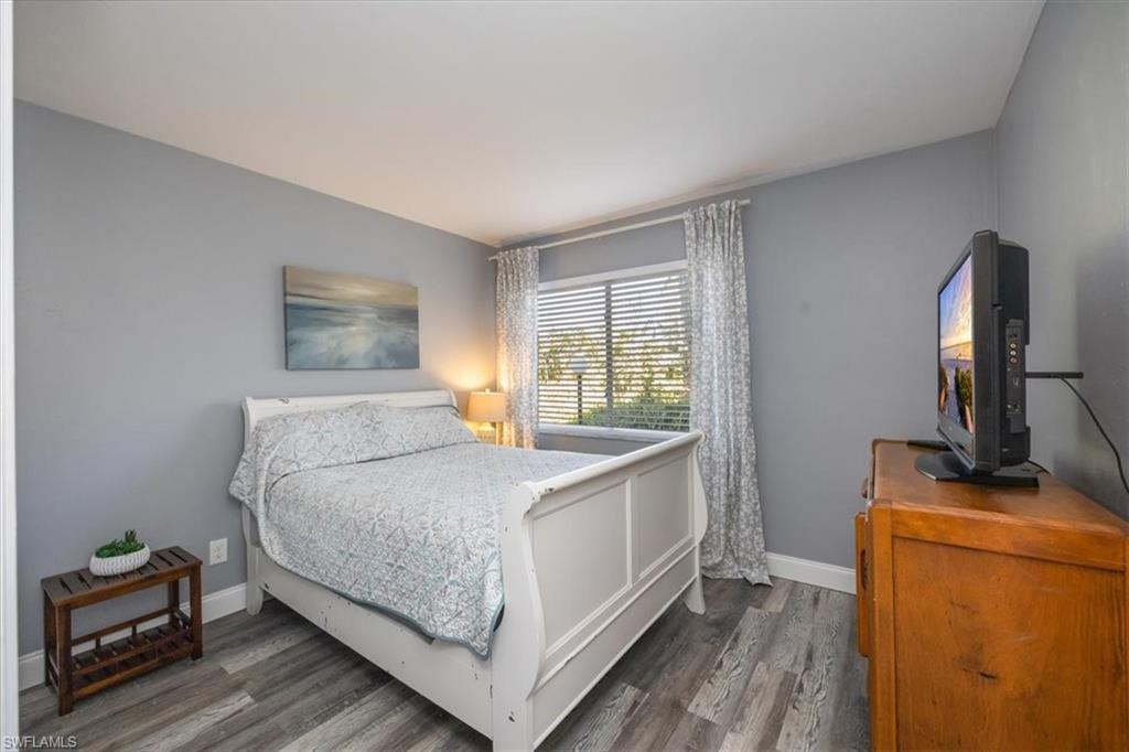 CAMELOT AT KINGS LAKE - Residential