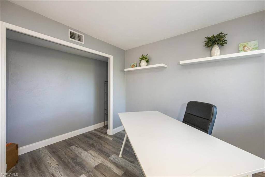 CAMELOT AT KINGS LAKE - Residential