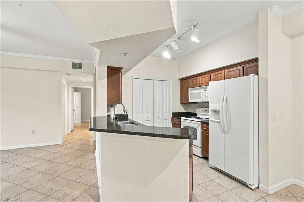 13010 Positano CIR 108