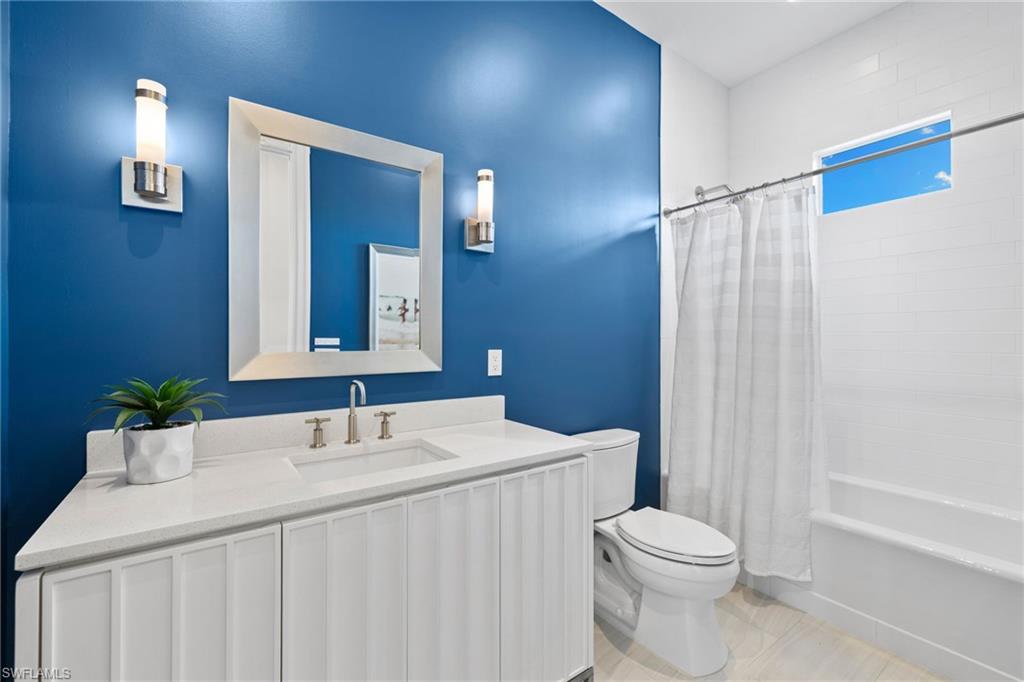 MOORINGS - Residential