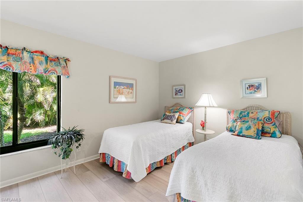 BEARS PAW - Residential