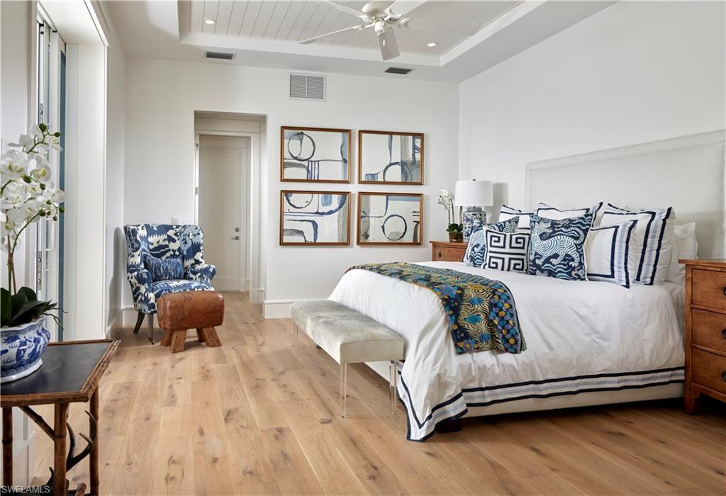 OLDE NAPLES - Residential