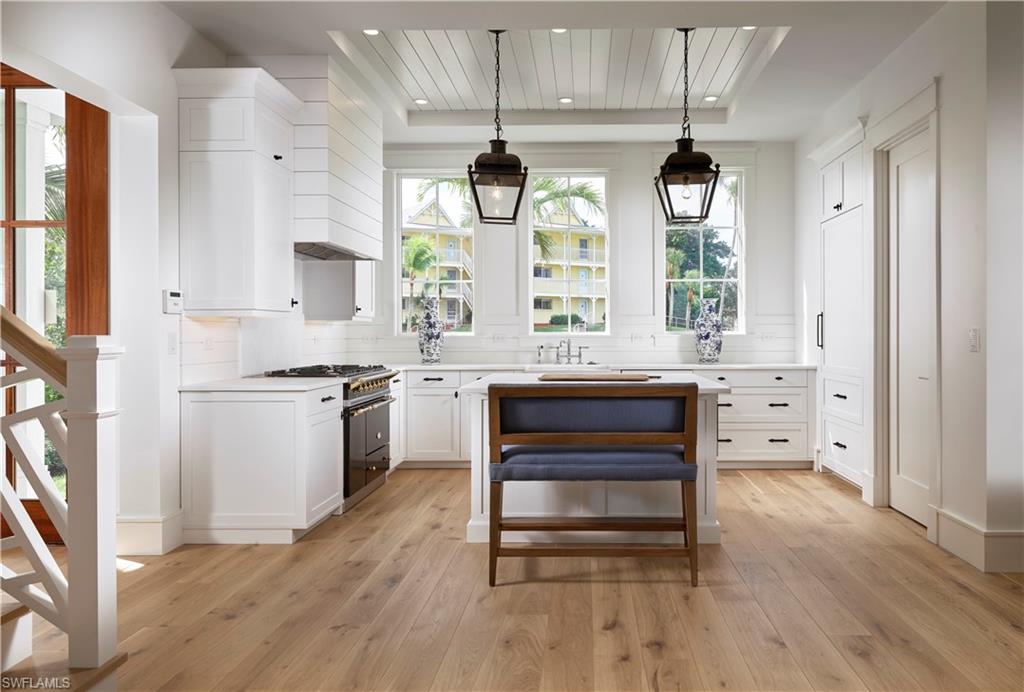 OLDE NAPLES - Residential