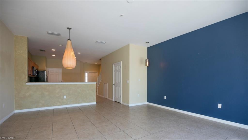 VERONA POINTE - Residential Lease