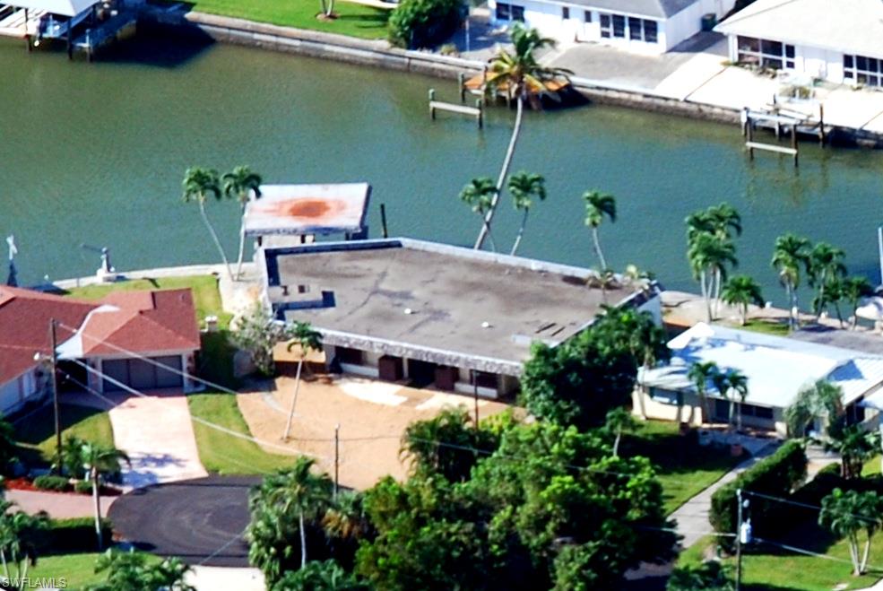 ISLES OF CAPRI - Residential