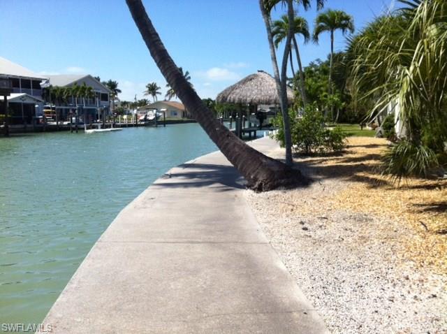 ISLES OF CAPRI - Residential