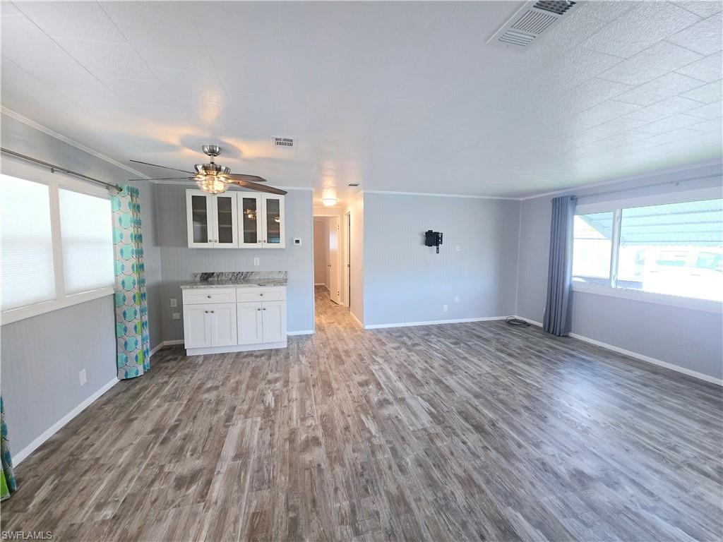 ENCHANTING ACRES MOBILE HOME - Residential