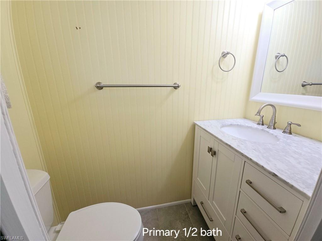 ENCHANTING ACRES MOBILE HOME - Residential