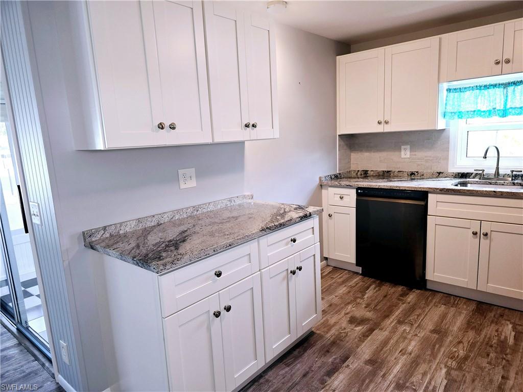 ENCHANTING ACRES MOBILE HOME - Residential