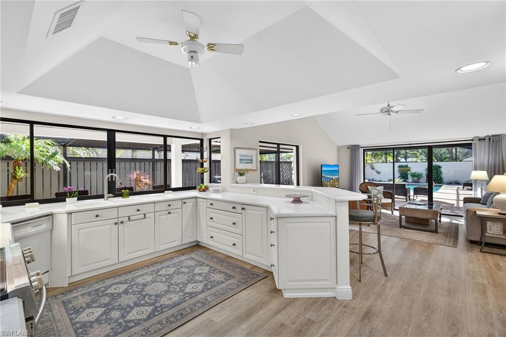 POND APPLE PRESERVE - Residential