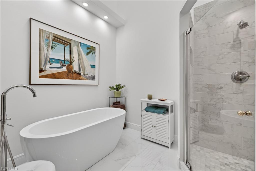 POND APPLE PRESERVE - Residential