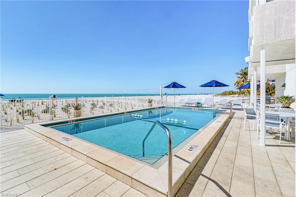 THE EGRET - Residential