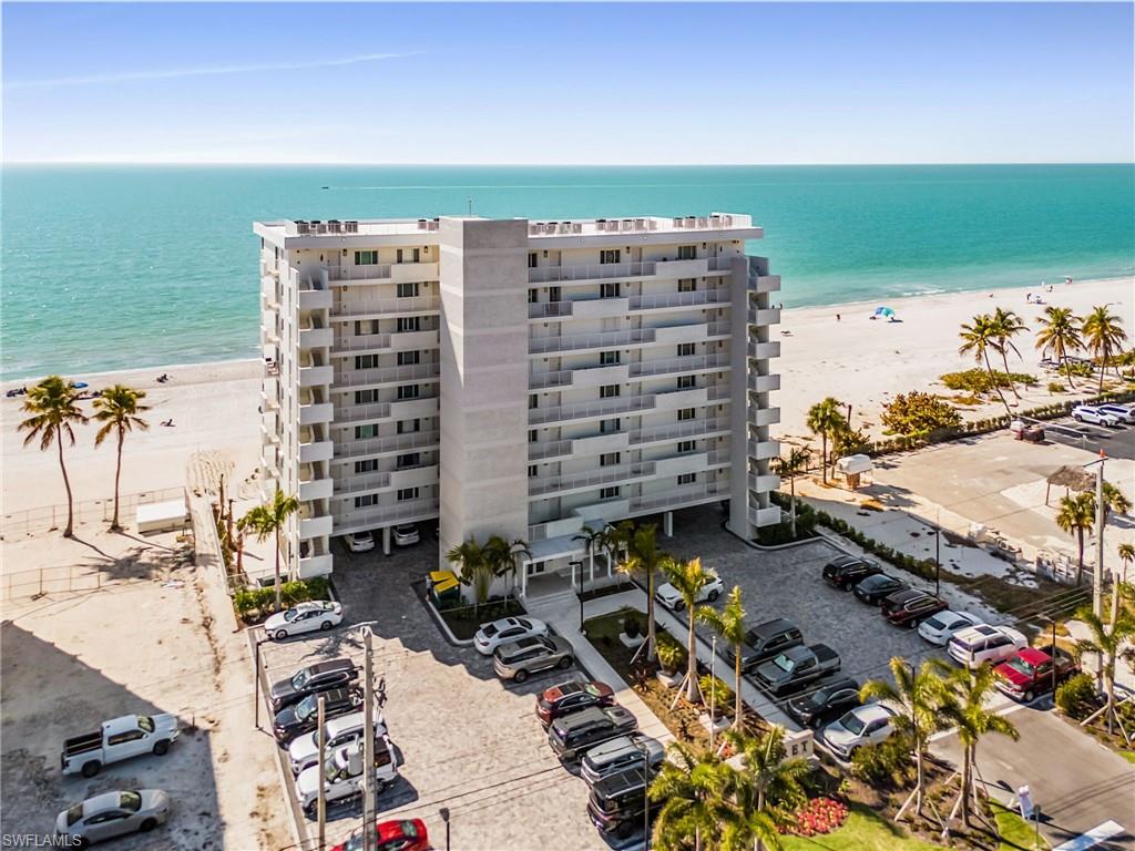 THE EGRET - Residential