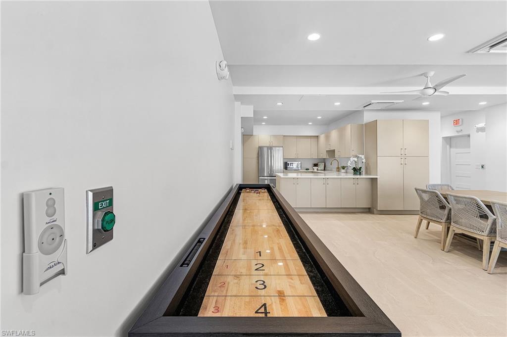 THE EGRET - Residential