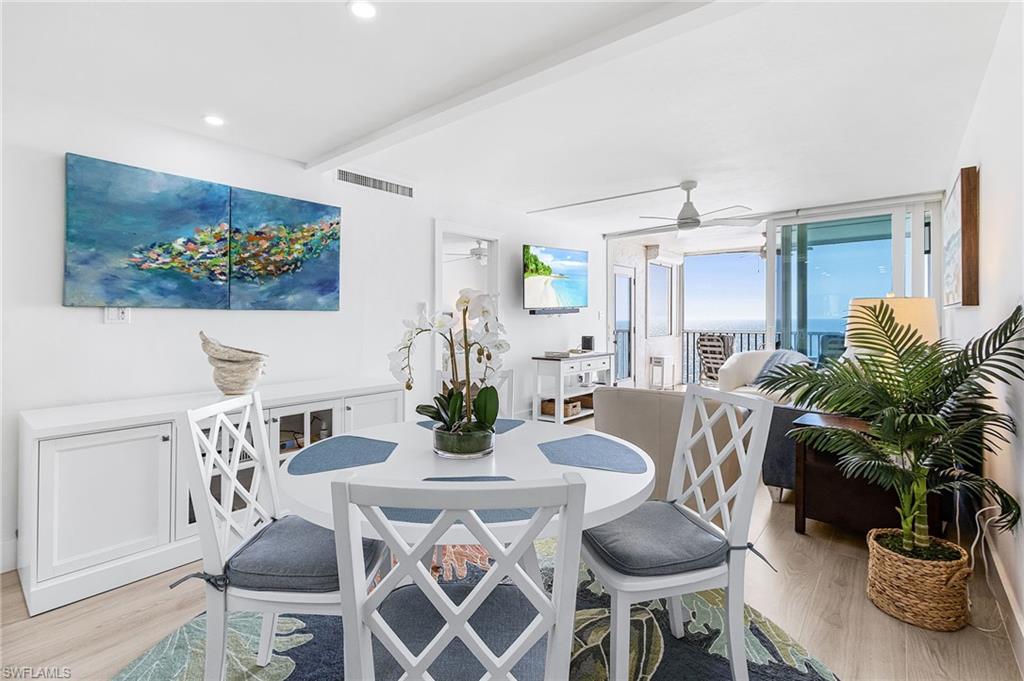 THE EGRET - Residential