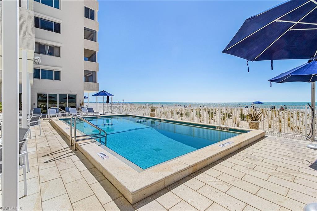 THE EGRET - Residential