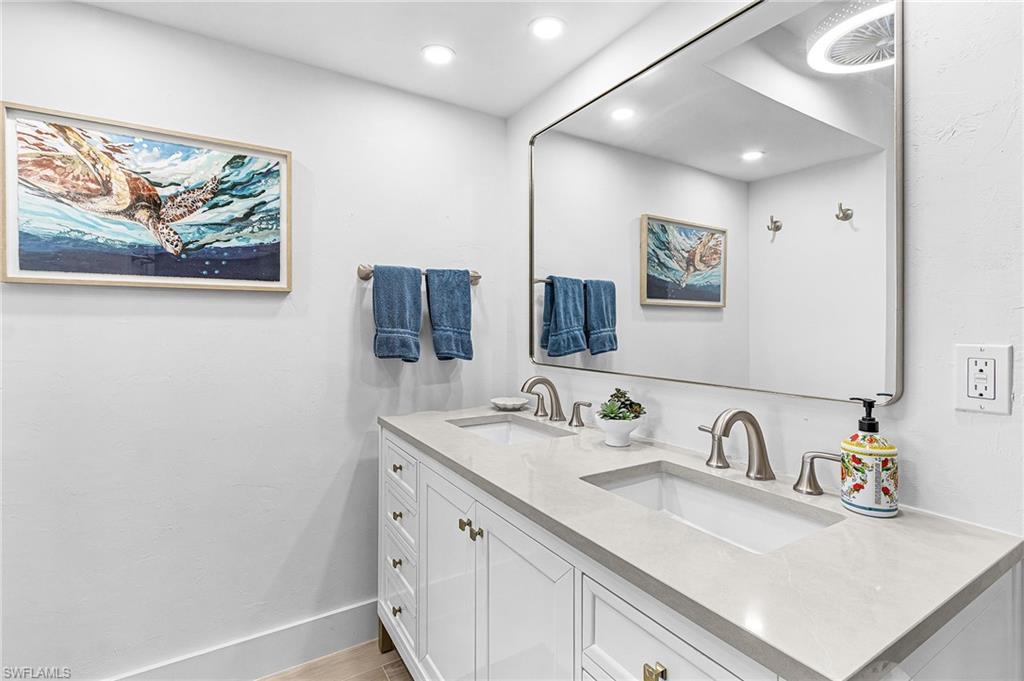 THE EGRET - Residential