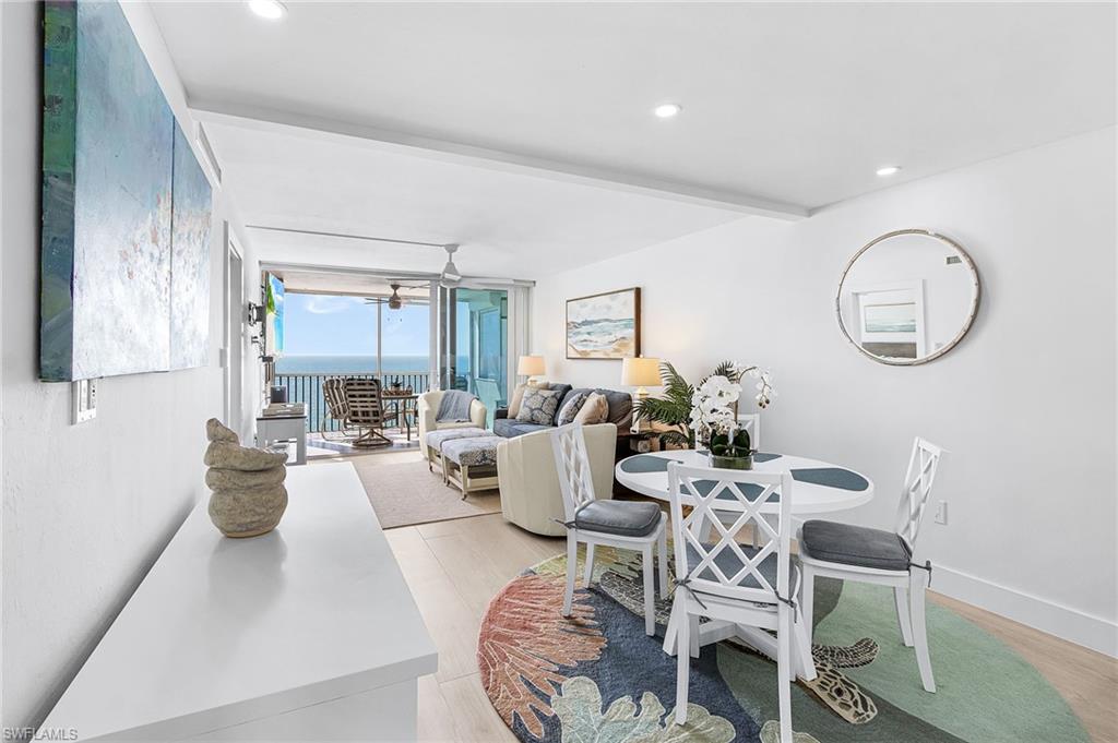 THE EGRET - Residential