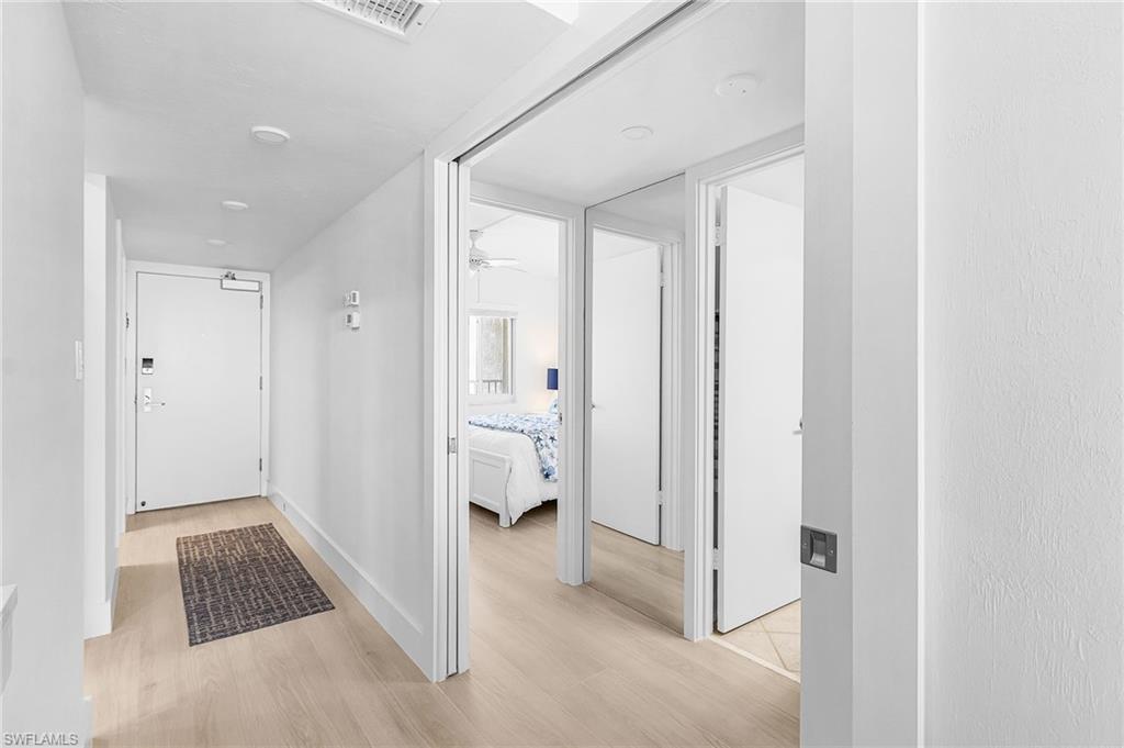 THE EGRET - Residential