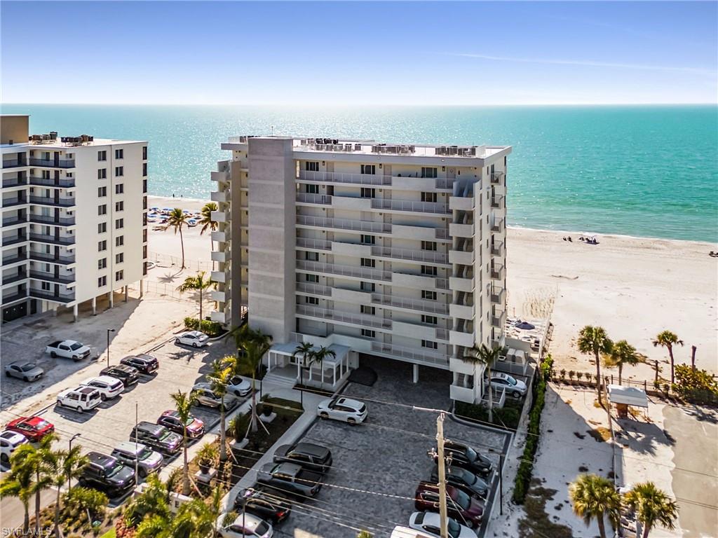 THE EGRET - Residential