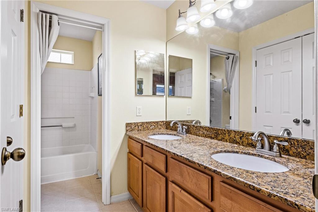 DANFORTH LAKES - Residential