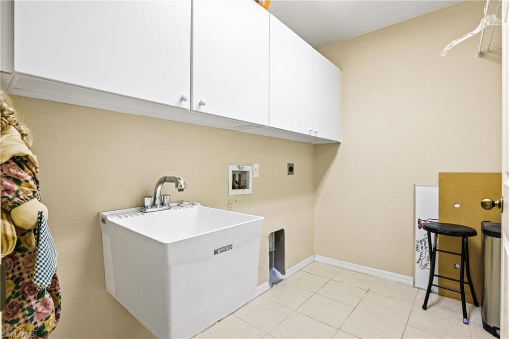 DANFORTH LAKES - Residential