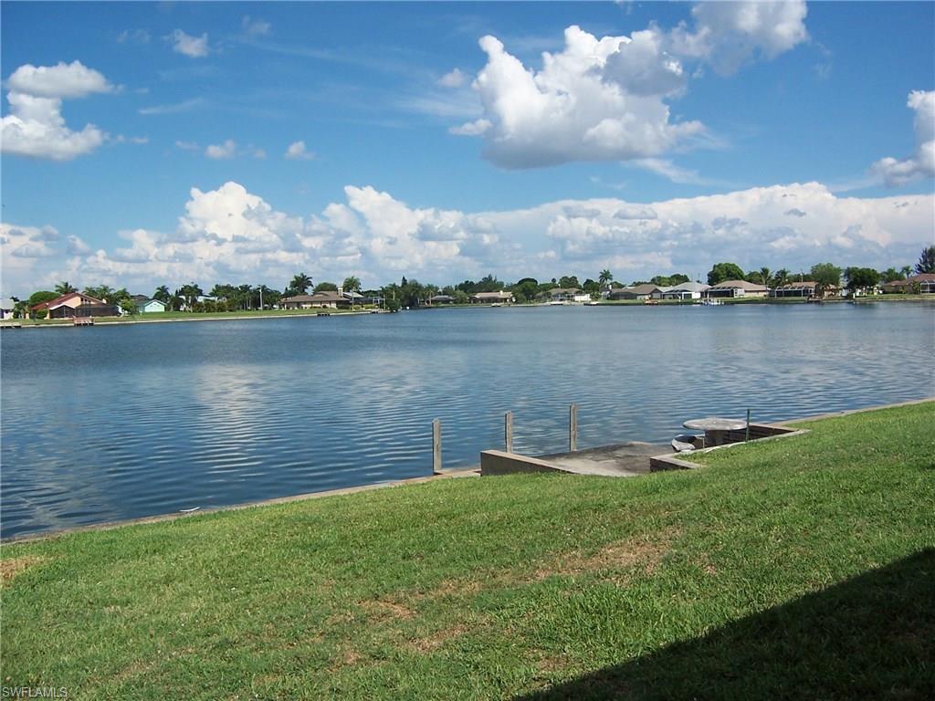 SHAMROCK LAKES - Residential