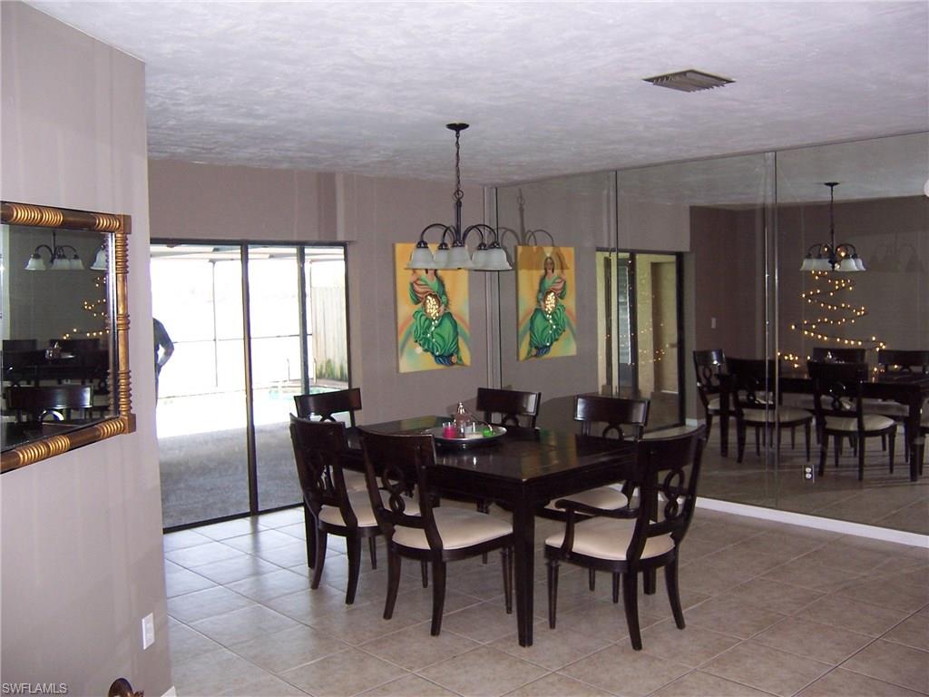 SHAMROCK LAKES - Residential