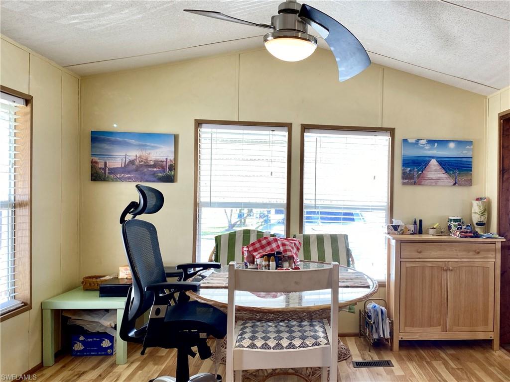 ENCHANTING SHORES - Residential