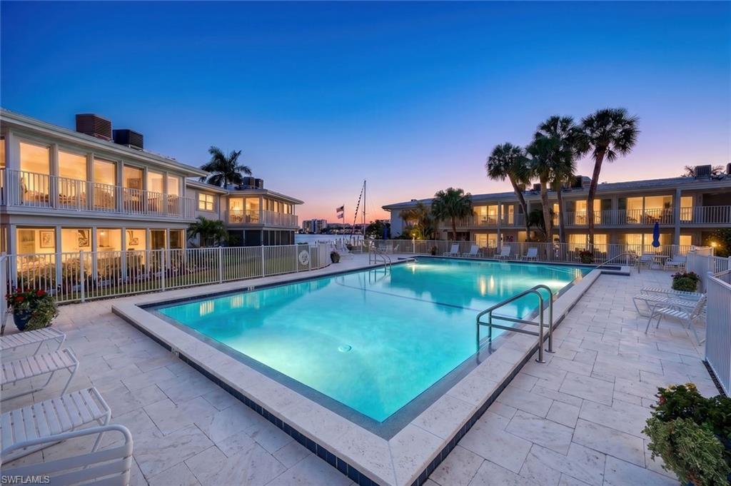 HARBOUR LIGHTS - Residential