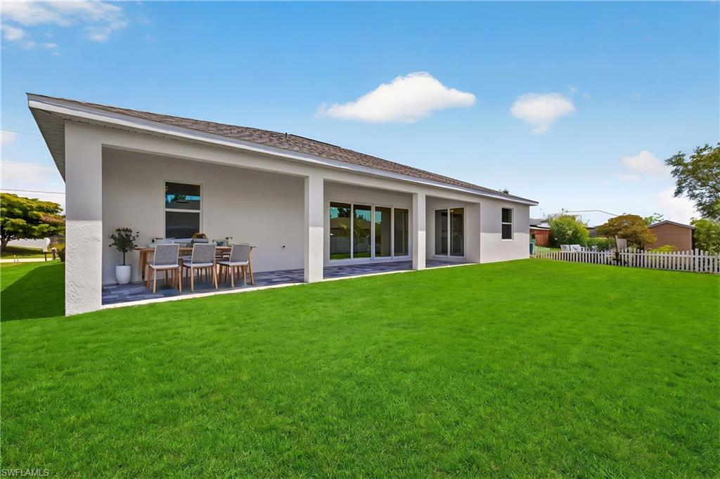 CAPE CORAL - Residential