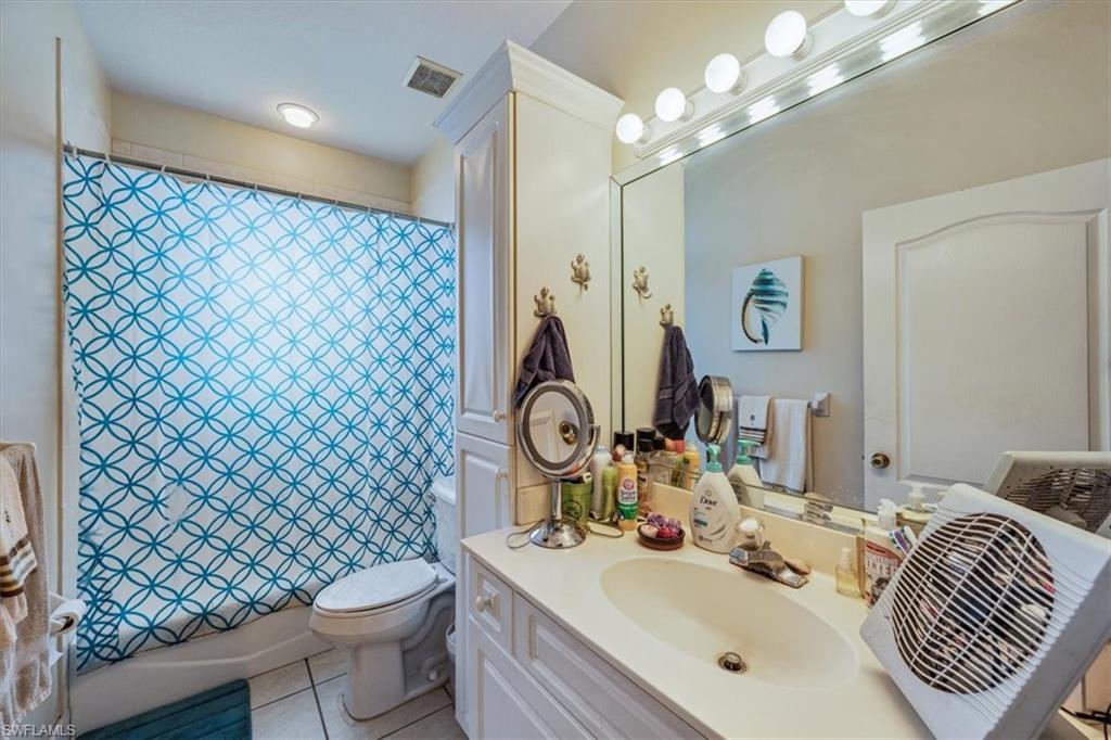 NAPLES PARK - Residential