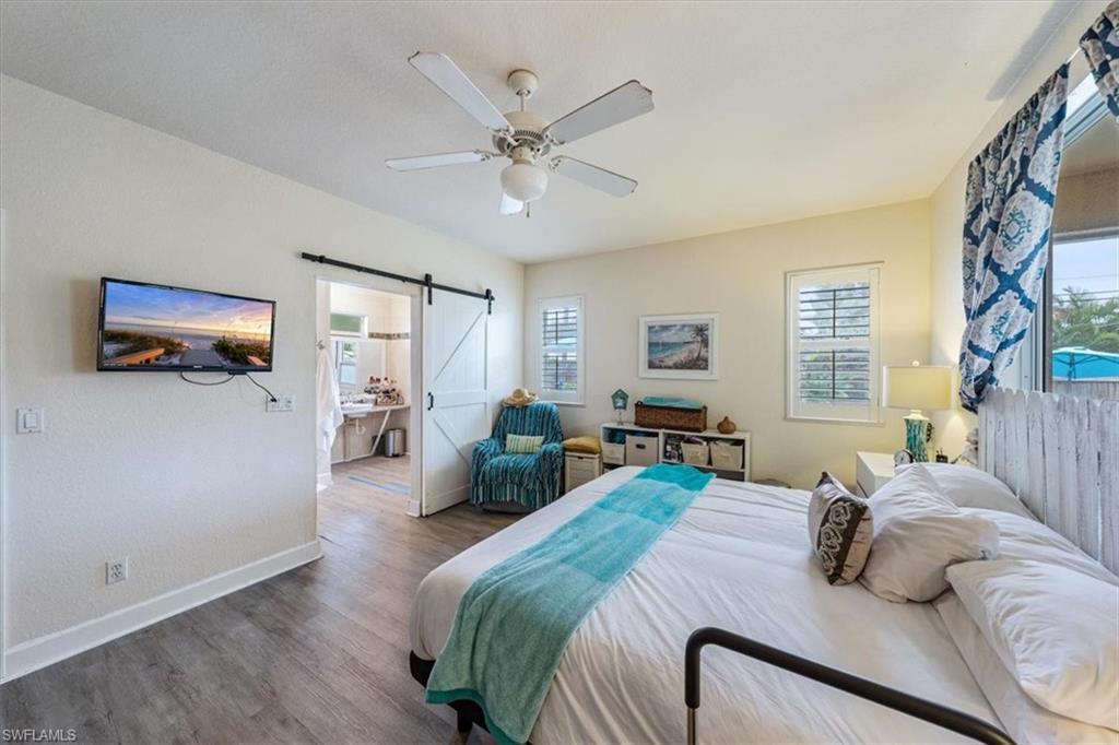 NAPLES PARK - Residential