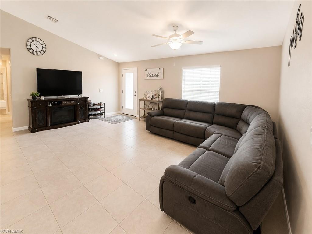 PORT CHARLOTTE - Residential