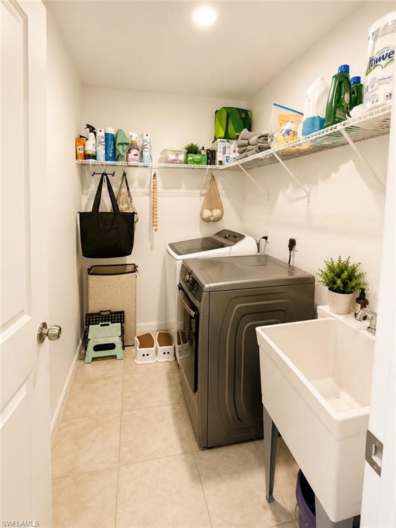 PORT CHARLOTTE - Residential
