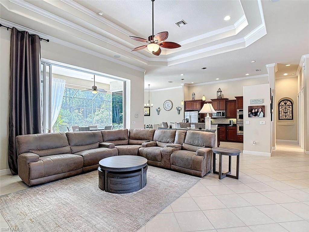 THE ENCLAVE - Residential